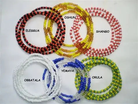 Chango Red & White