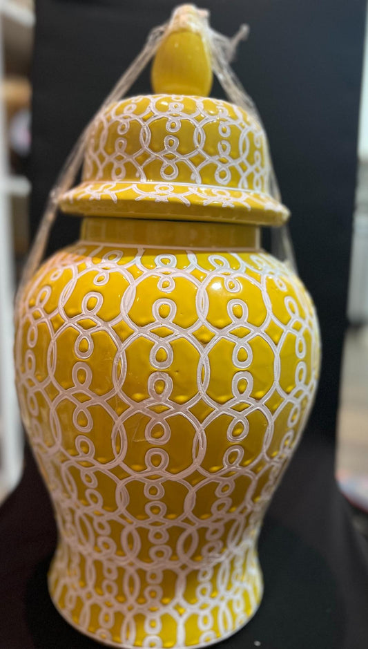 Yellow Ochun Sopera/ Tinaja